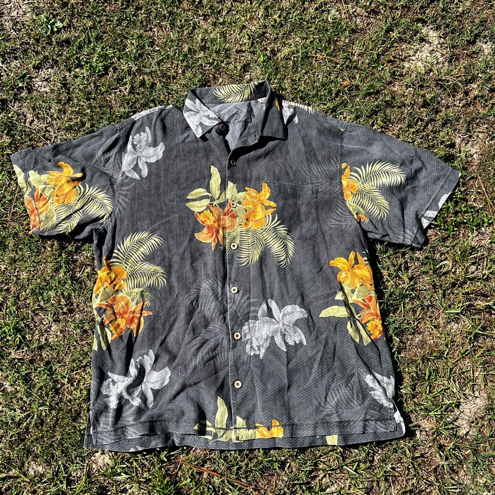 TOMMY BAHAMA Men’s Floral Button Down Casual Shirt Silk Blend size XL